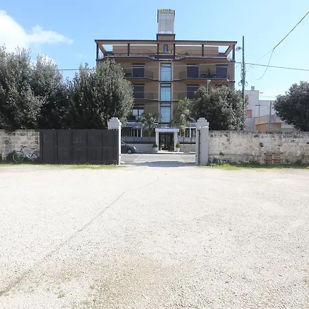 Pand'amuri 4* פוג'ארדו